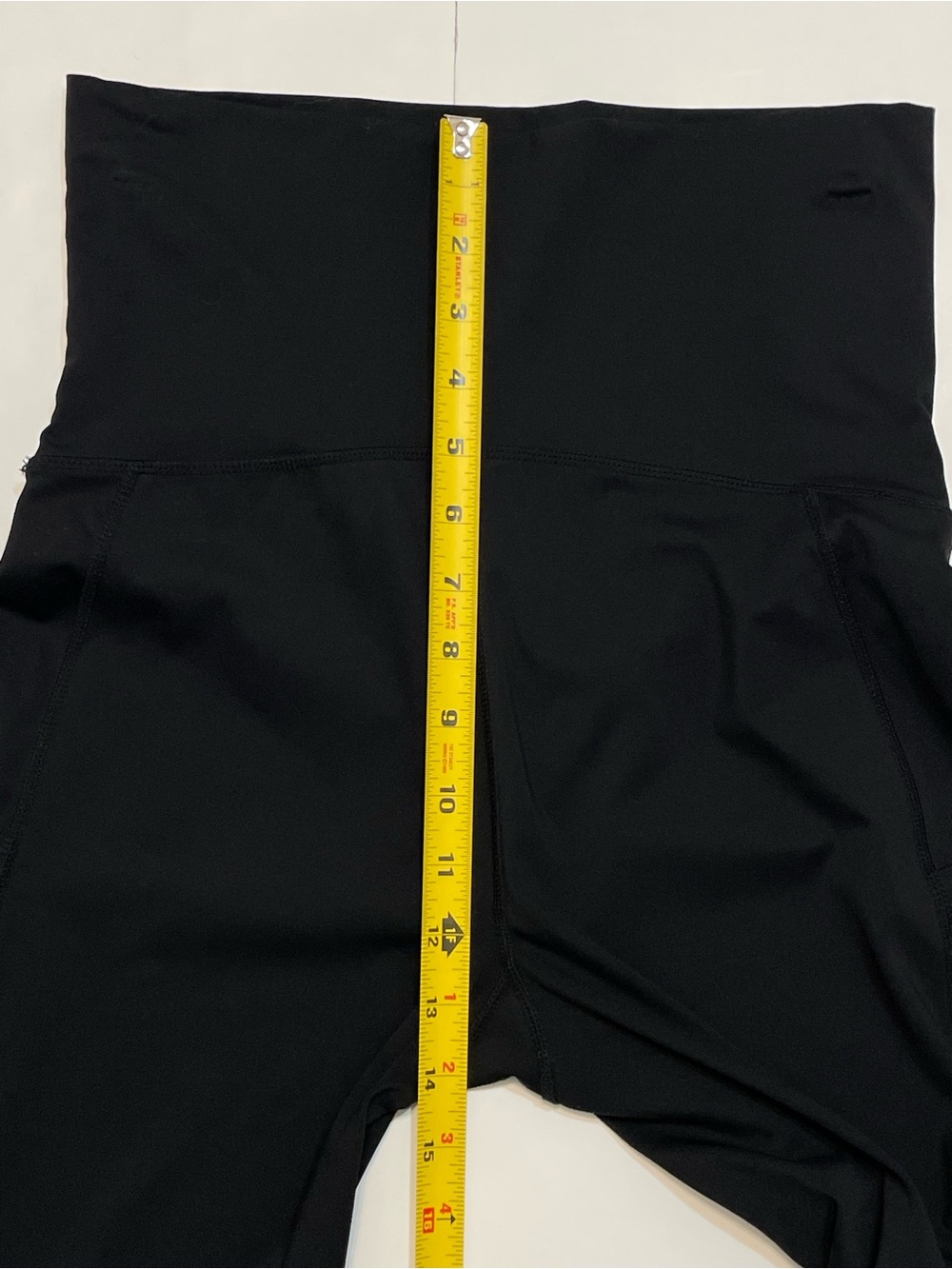Quince High-Waist Black Active Athletic Leggings with Side Pockets Size M - Picture 6 of 7